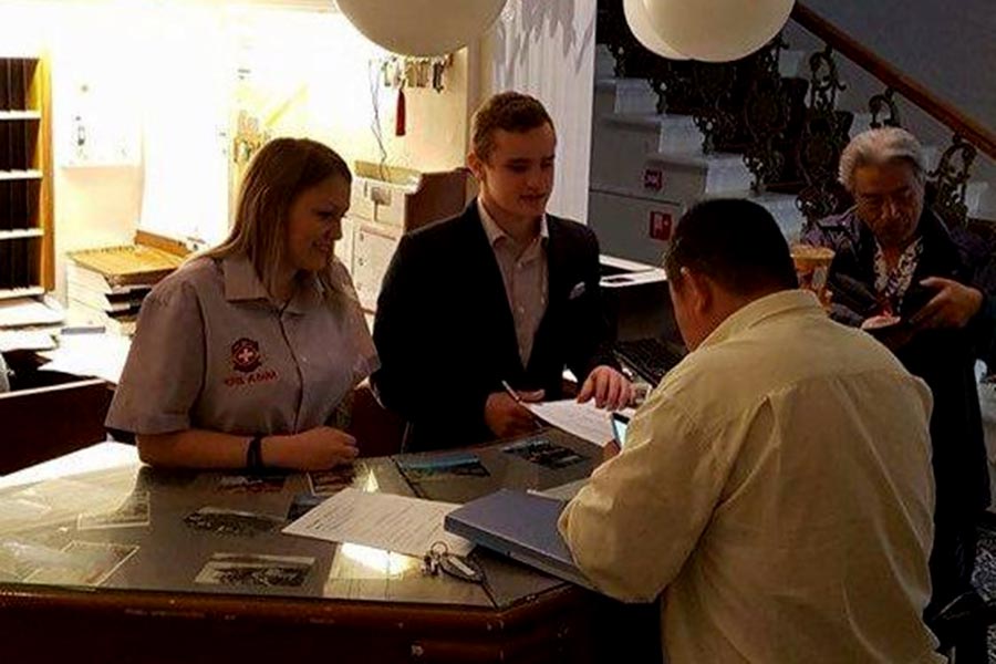 STUDENTS OF THE FACULTY OF TOURISM OF PRACTICE IN RENOWNED HOTELS IN MACEDONIA AND ABROAD