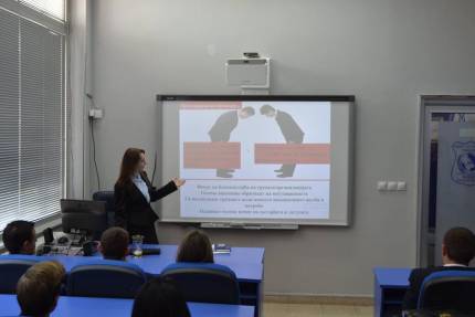УЧЕСТВО ВО НАСТАВАТА НА УСПЕШНИ ПОСТДИПЛОМЦИ