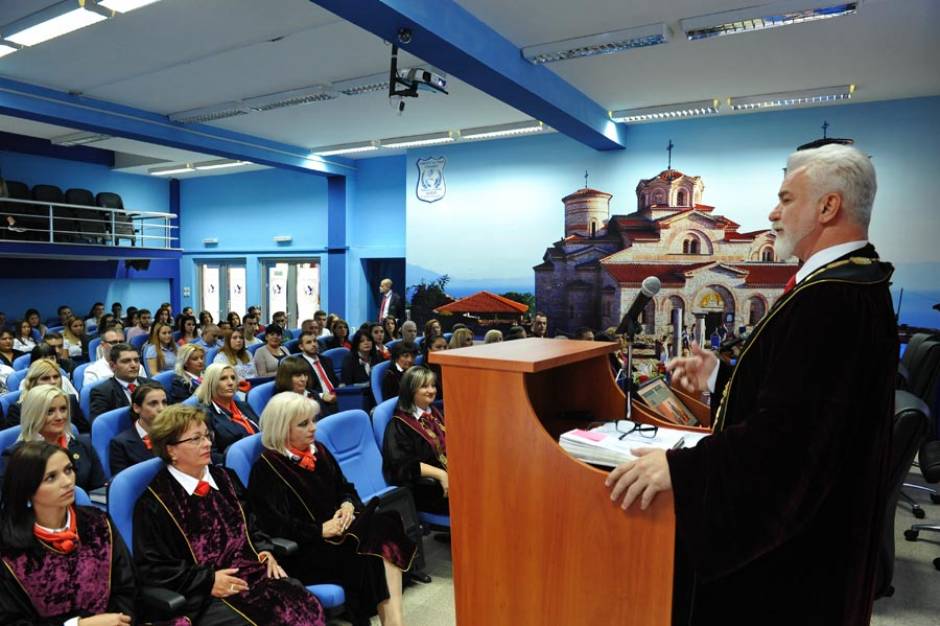 SOLEMN HOUR FOR THE NEW STUDENTS OF UTMS