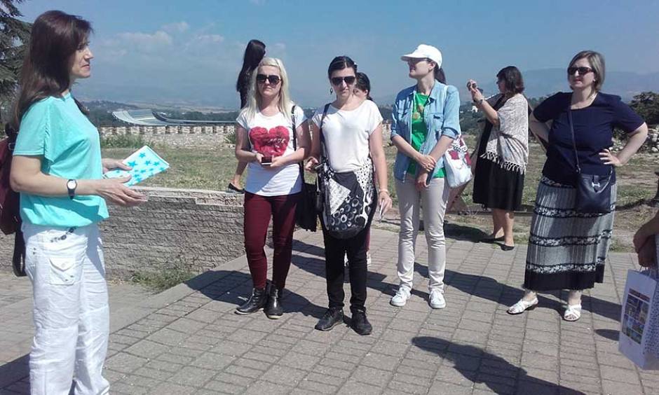 REALIZED THE PRACTICAL EXAM FOR THE COURSE FOR TRAVEL GUIDES AND TRAVEL COMPANIONS