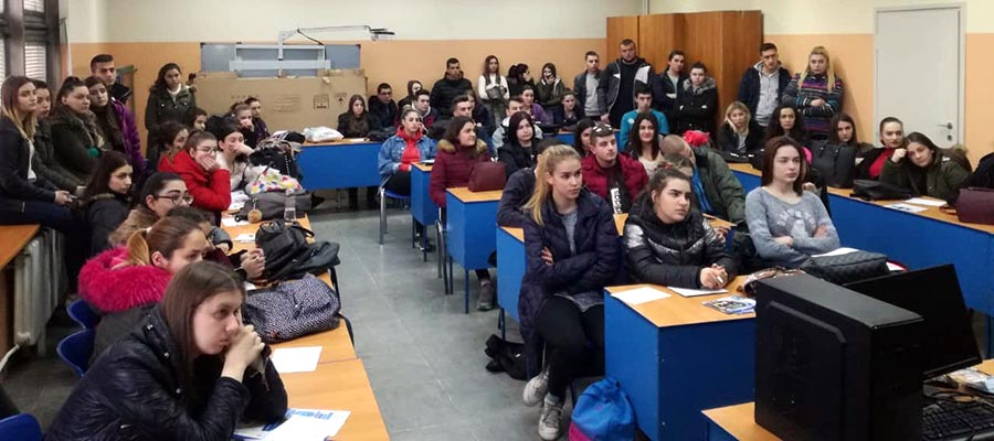 ПРЕЗЕНТАЦИЈА НА УТМС ПРЕД МАТУРАНТИТЕ ОД СУГС „МАРИЈА К. СКЛОДОВСКА” ВО СКОПЈЕ