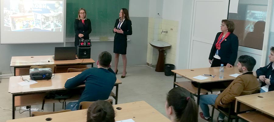 ПРОМОЦИЈА НА УТМС ПРЕД МАТУРАНТИТЕ ВО СУГС „ВЛАДО ТАСЕВСКИ” ВО СКОПЈЕ