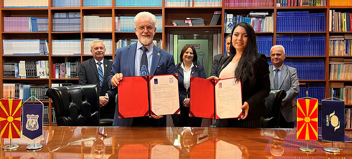 TODAY AT THE UNIVERSITY OF SKOPJE, THE RECTOR PROF. PhD ACE MILENKOVSKI SIGNED A MEMORANDUM FOR COLLABORATION WITH THE DIRECTOR OF KARIERA.MK MRS ZORICA BUZHAROVSKA BOSHKOVSKA