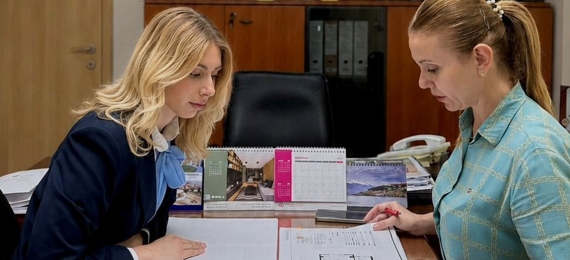 HUMAN RESOURCE MANAGEMENT STUDENTS GAIN PRACTICAL EXPERIENCE IN COMPANIES